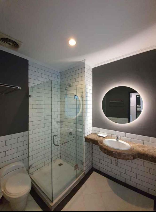 Luminor Hotel Palembang By Wh Free Massage 10 Minutes מראה חיצוני תמונה